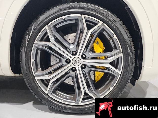 Maserati Levante Lebante 2023 года - похожие автомобили