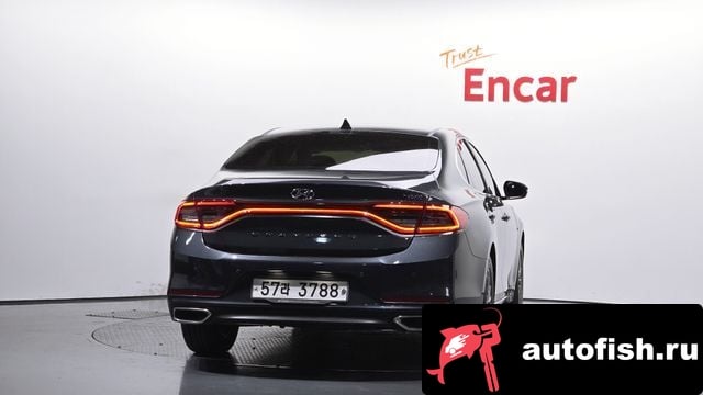 Hyundai Grandeur Granger IG Hybrid 2018 года - вид 4