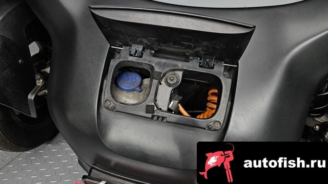 Renault Korea (Samsung) Twizy Tweezy 2018 года - вид 6