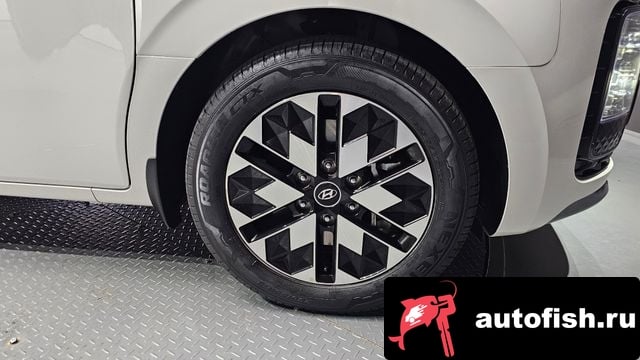 Hyundai Staria Staria 2023 года - вид 5