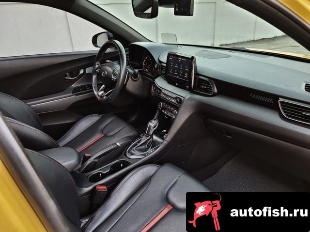 Hyundai Veloster Veloster (JS) 2019 года - похожие автомобили