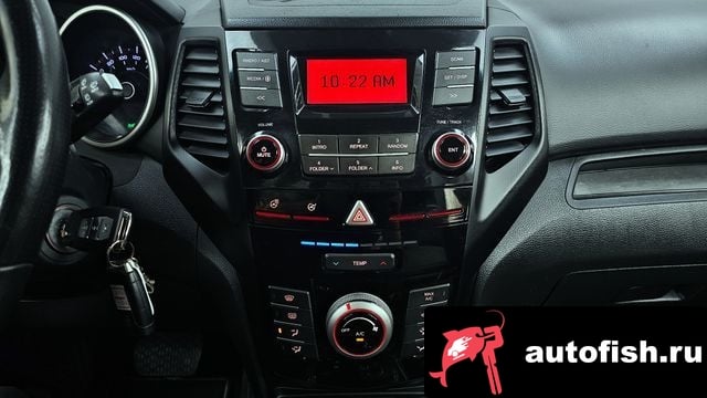 KG Mobility (Ssangyong) TIBOLI Tivoli Air 2018 года - похожие автомобили