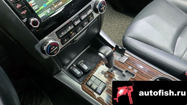 Kia Mohave The New Mojave 2017 года - похожие автомобили