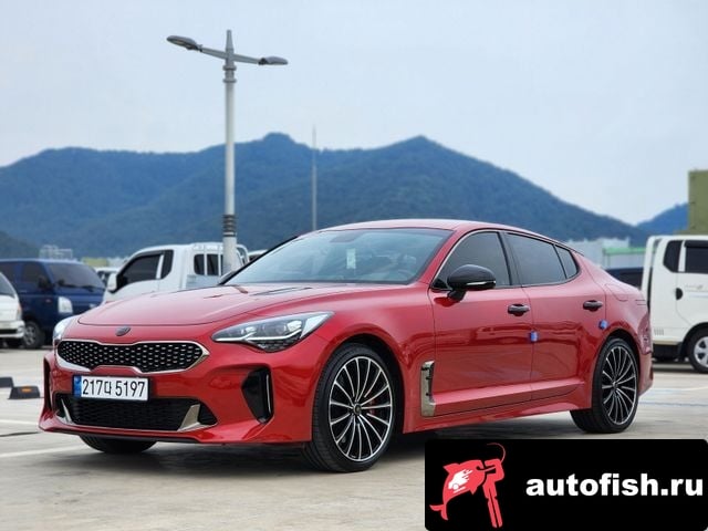 Kia Stinger Stinger 2018 года - похожие автомобили