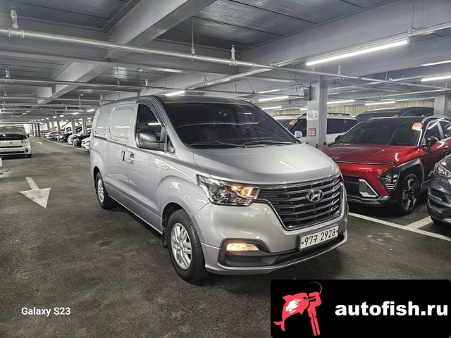 Hyundai Starex The New Grand Starex 2018 года - вид 2