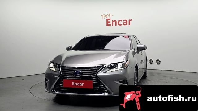 Lexus ES New ES300h 2018 года - вид 3