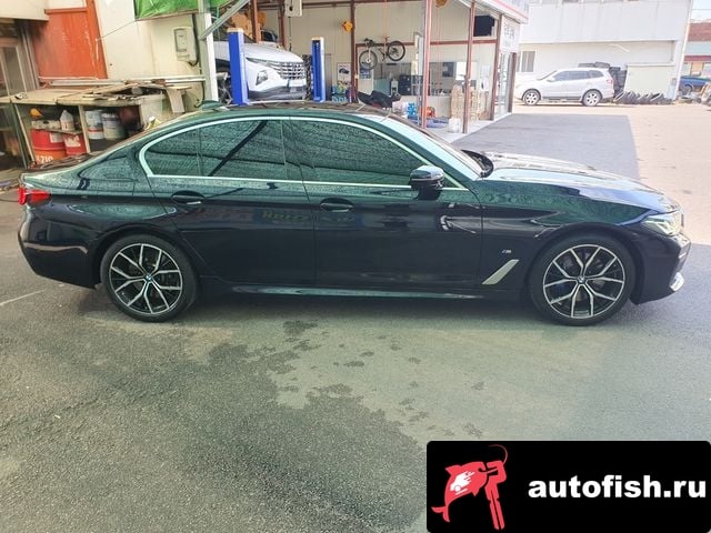BMW 5-Series 5 Series (G30) 2023 года - вид 6