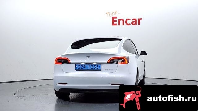 Tesla Model 3 Model 3 2021 года - вид 4