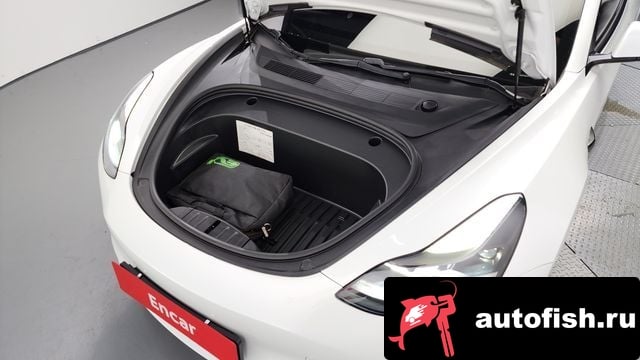 Tesla Model 3 Model 3 2021 года - вид 6