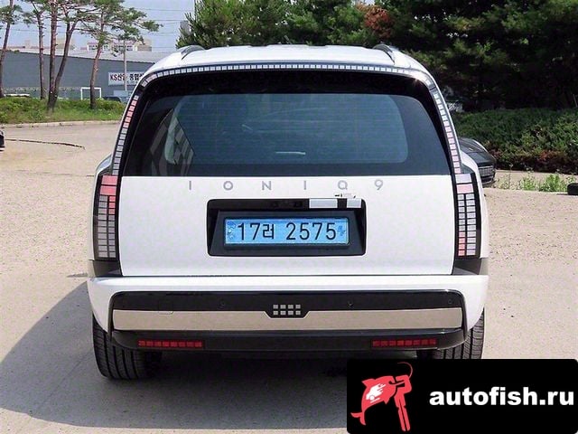 Hyundai Ioniq9 Ionic 9 2025 года - вид 4
