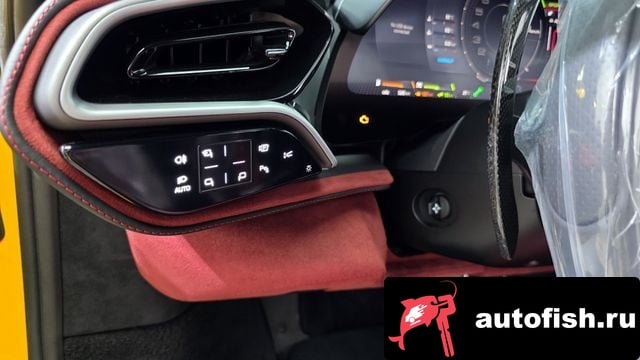 Ferrari 296 296 GTB 2024 года - похожие автомобили