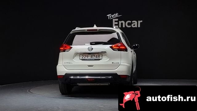 Nissan X-Trail Xtrail 2018 года - вид 4