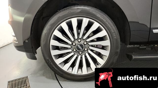 Lincoln Navigator Navigator 4th generation 2021 года - вид 5