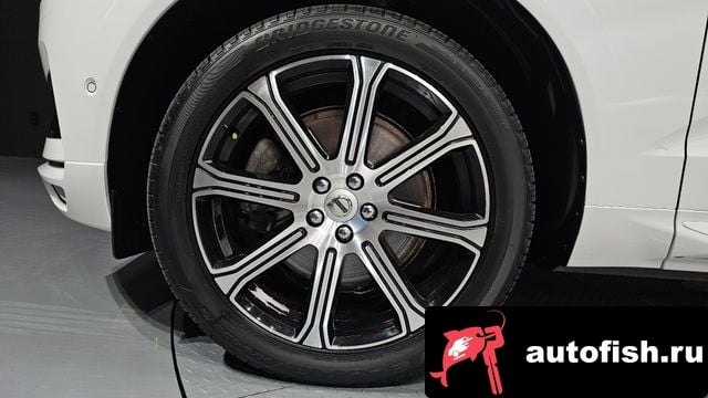 Volvo XC60 XC60 second Generation 2020 года - вид 5