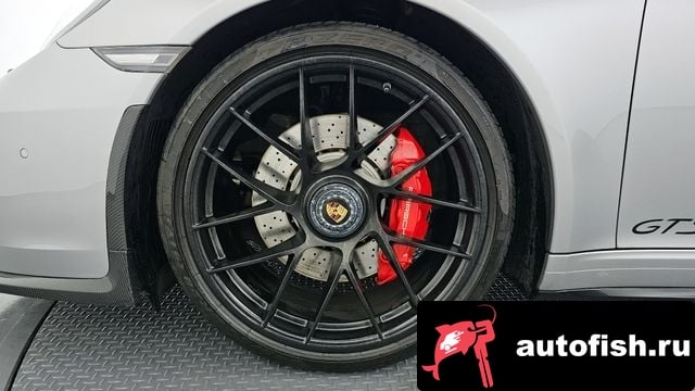 Porsche 911 911 2018 года - вид 5