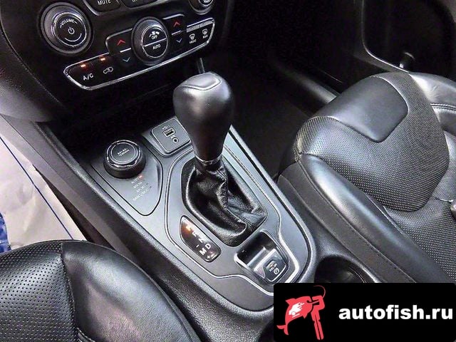 Jeep Cherokee Cherokee (KL) 2018 года - похожие автомобили