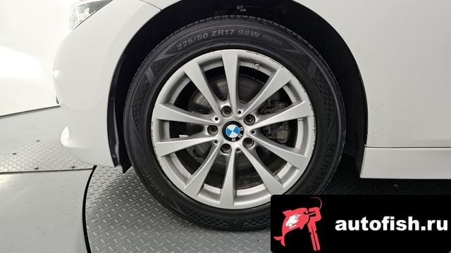 BMW 3-Series 3 Series (F30) 2018 года - вид 5