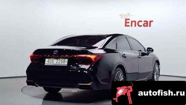 Toyota Avalon Avalon 5th Generation 2018 года - вид 2