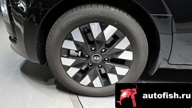 Hyundai Staria Staria 2025 года - вид 5