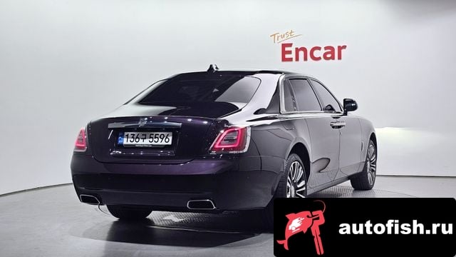 Rolls-Royce Ghost Ghost 2nd Generation 2021 года - вид 2