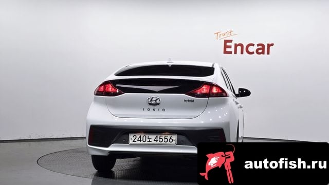 Hyundai Ioniq The New Ionic Hybrid 2019 года - вид 4