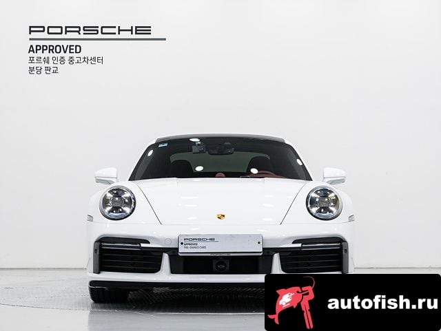 Porsche 911 911 (992) 2023 года - вид 3