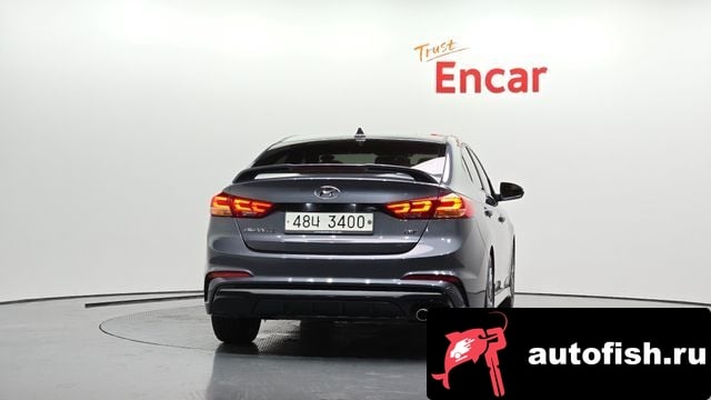 Hyundai AVANTE Avante AD 2018 года - вид 4