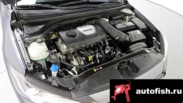 Hyundai AVANTE Avante AD 2018 года - вид 6