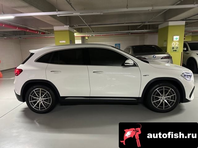 Mercedes-Benz GLA-Class GLA - Class H247 2022 года - вид 3