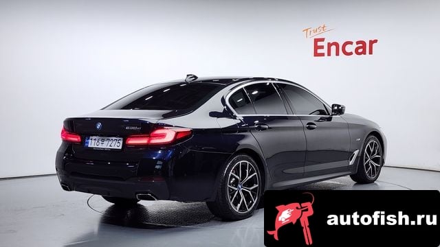 BMW 5-Series 5 Series (G30) 2023 года - вид 2