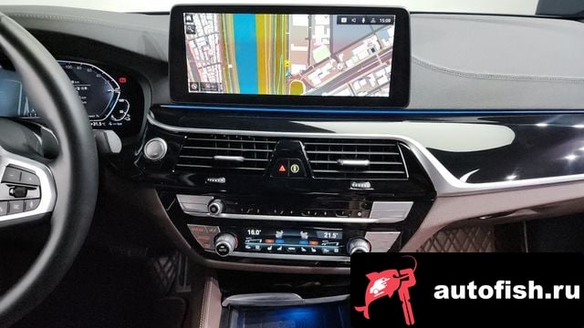 BMW 5-Series 5 Series (G30) 2023 года - вид 14