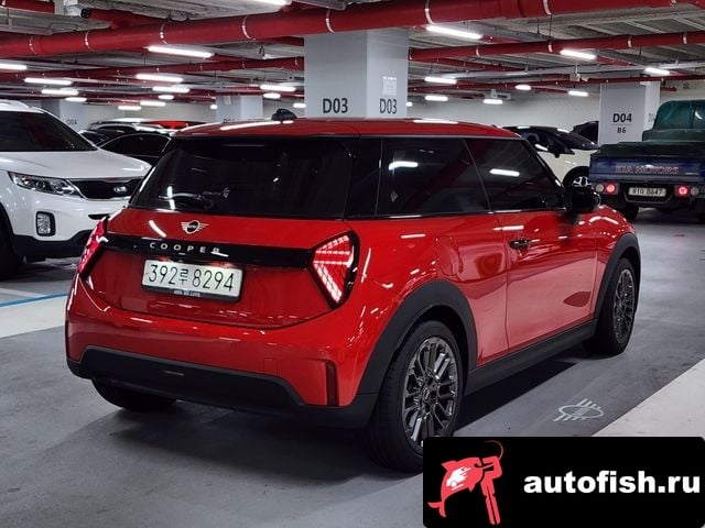 Mini Cooper Cooper C 4th generation 2024 года - вид 2
