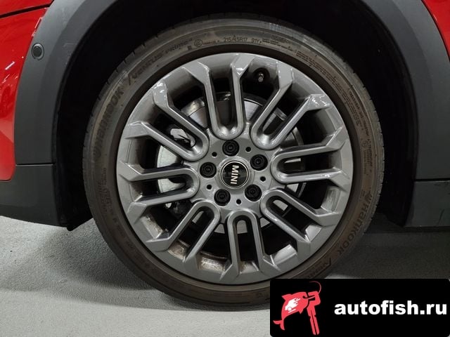 Mini Cooper Cooper C 4th generation 2024 года - вид 5