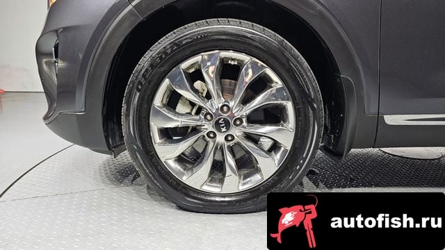 Kia Sorento The New Sorento 2018 года - похожие автомобили