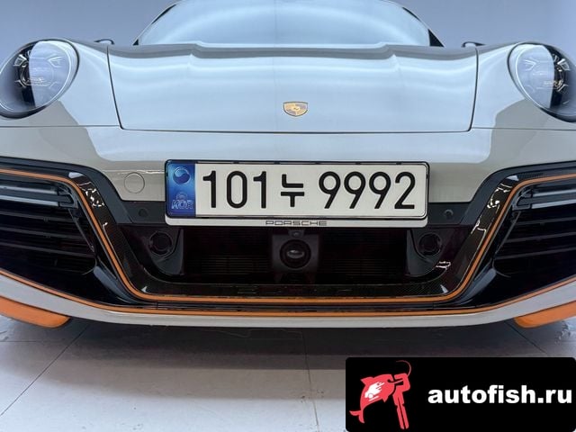 Porsche 911 911 (992) 2023 года - вид 5
