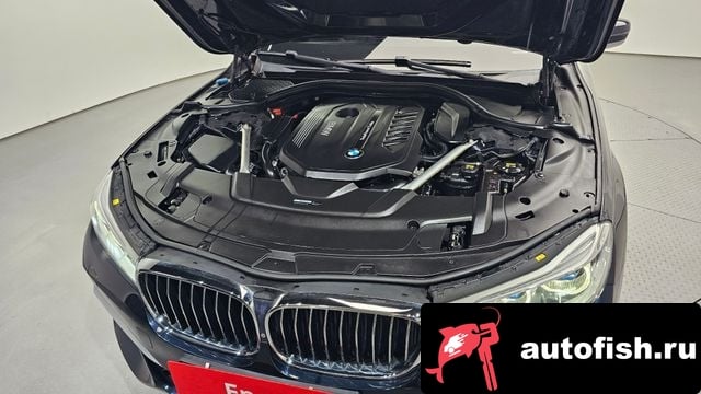 BMW 7-Series 7 Series (G11) 2019 года - вид 6