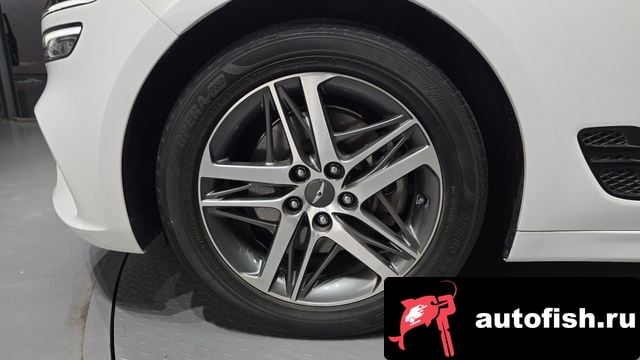 Genesis G70 The New G70 2021 года - вид 5