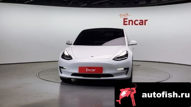Tesla Model 3 Model 3 2020 года - вид 3