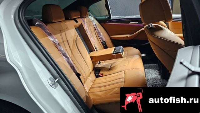 BMW 5-Series 5 Series (G30) 2023 года - вид 12