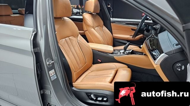 BMW 5-Series 5 Series (G30) 2020 года - похожие автомобили