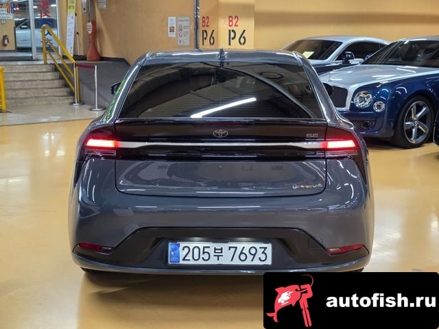 Toyota Prius Prius 5th Generation 2023 года - вид 2