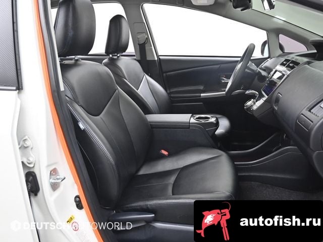 Toyota Prius Prius V 2016 года - вид 10