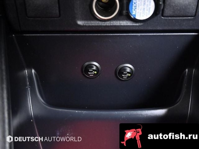 Toyota Prius Prius V 2016 года - вид 17