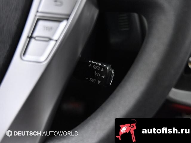 Toyota Prius Prius V 2016 года - вид 18