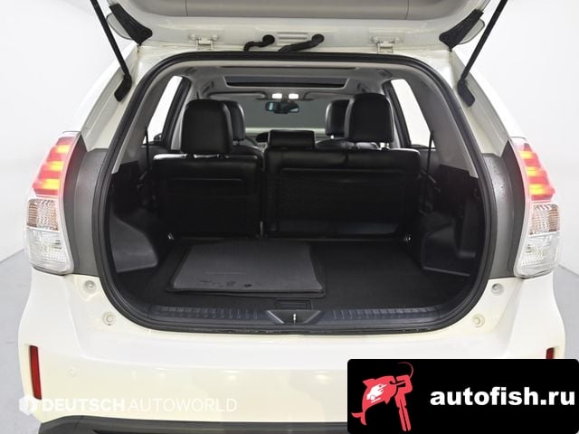 Toyota Prius Prius V 2016 года - вид 20