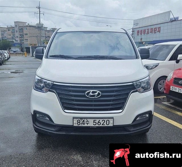Hyundai Starex The New Grand Starex 2020 года - вид 3