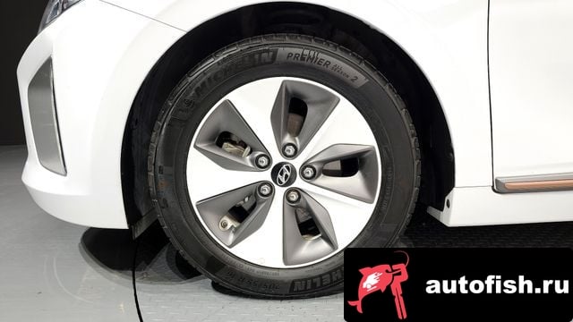 Hyundai Ioniq Ionic Electric 2018 года - вид 5