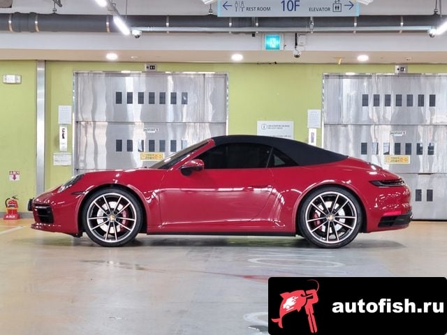 Porsche 911 911 (992) 2020 года - вид 2
