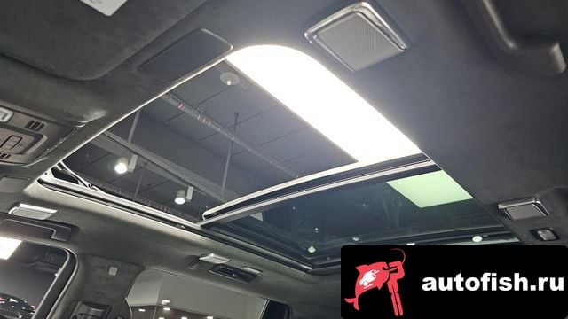 Cadillac Escalade Escalade 5th Generation 2021 года - похожие автомобили