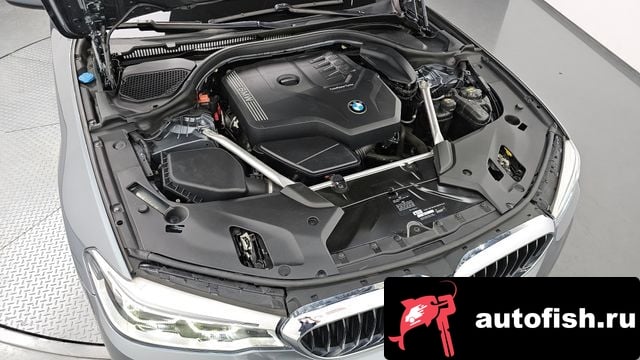 BMW 5-Series 5 Series (G30) 2020 года - вид 6